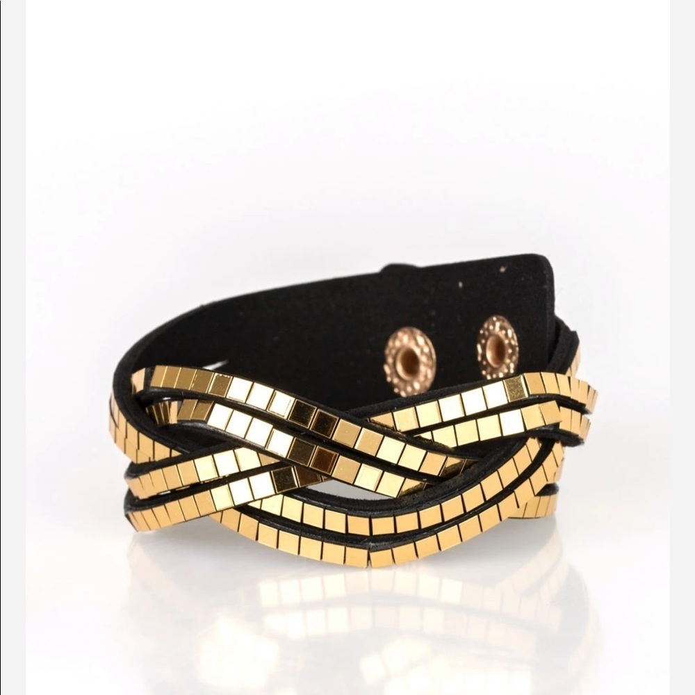 🆕 Looking for Trouble Urban Bracelet
